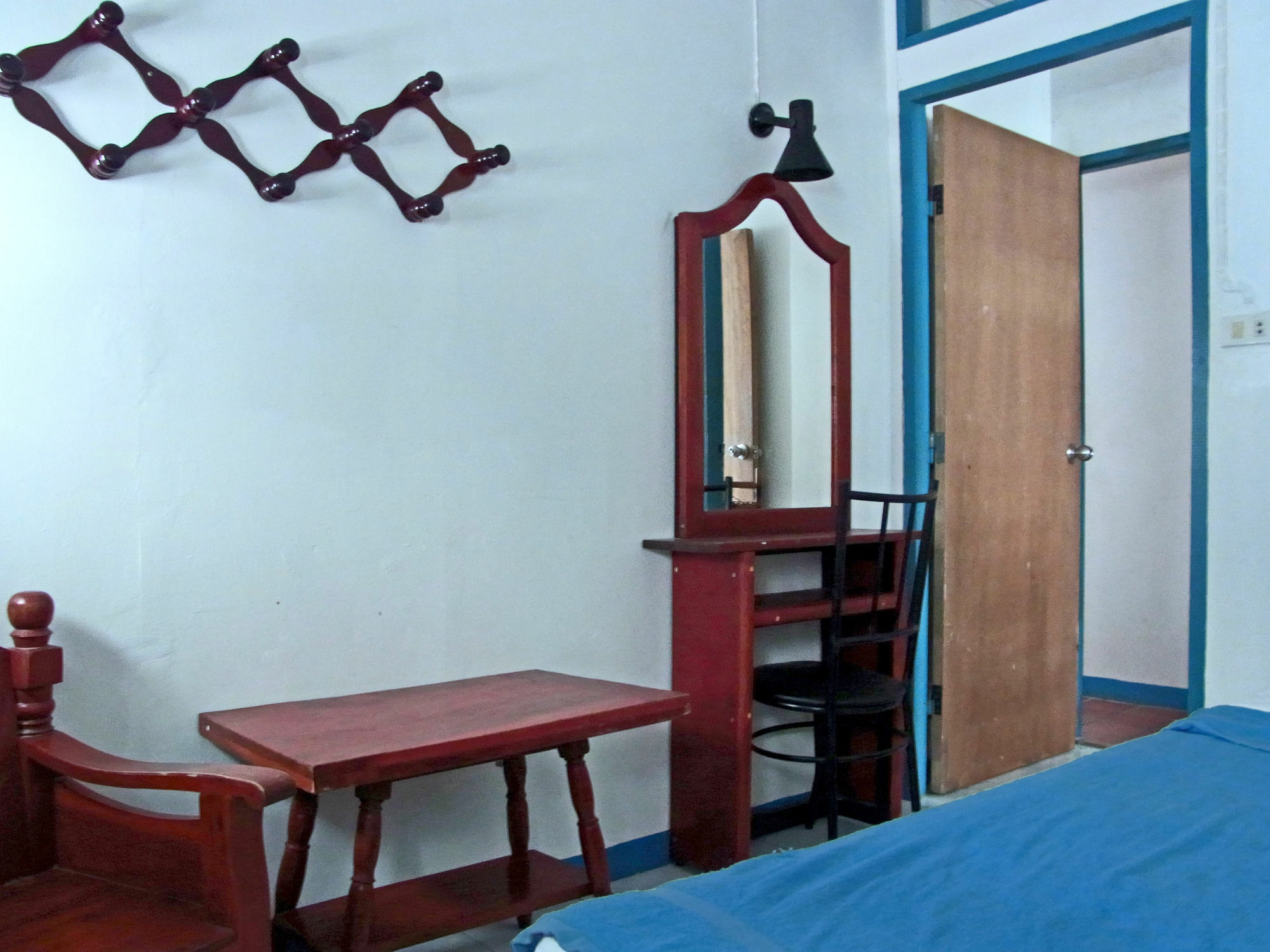 Niku Guesthouse Patong Luaran gambar