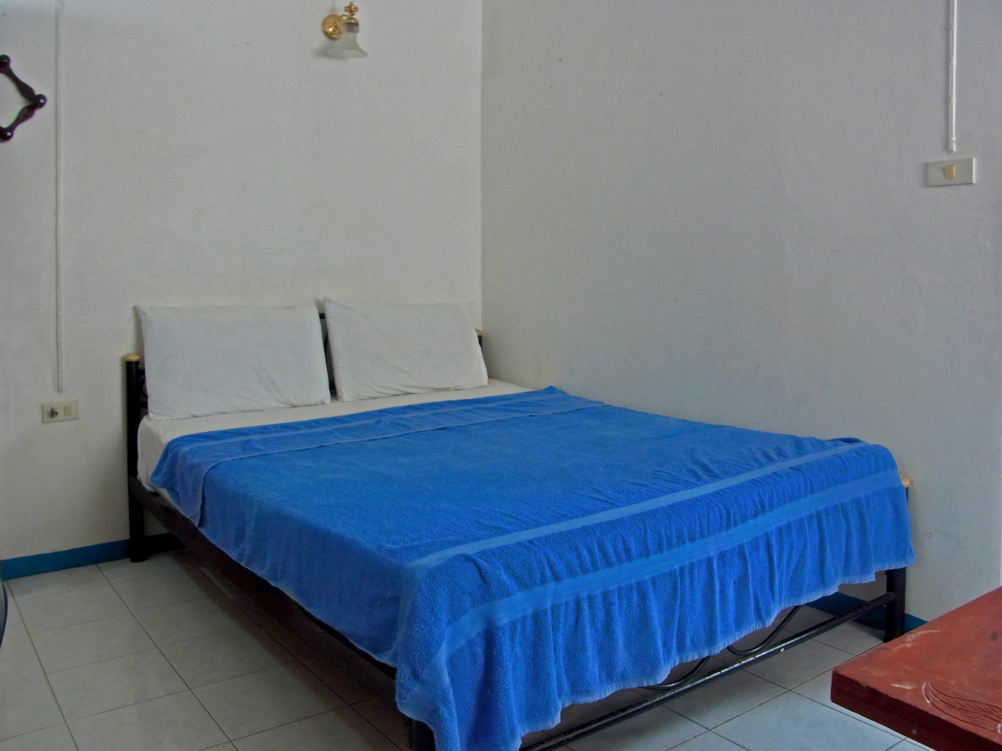 Niku Guesthouse Patong Luaran gambar