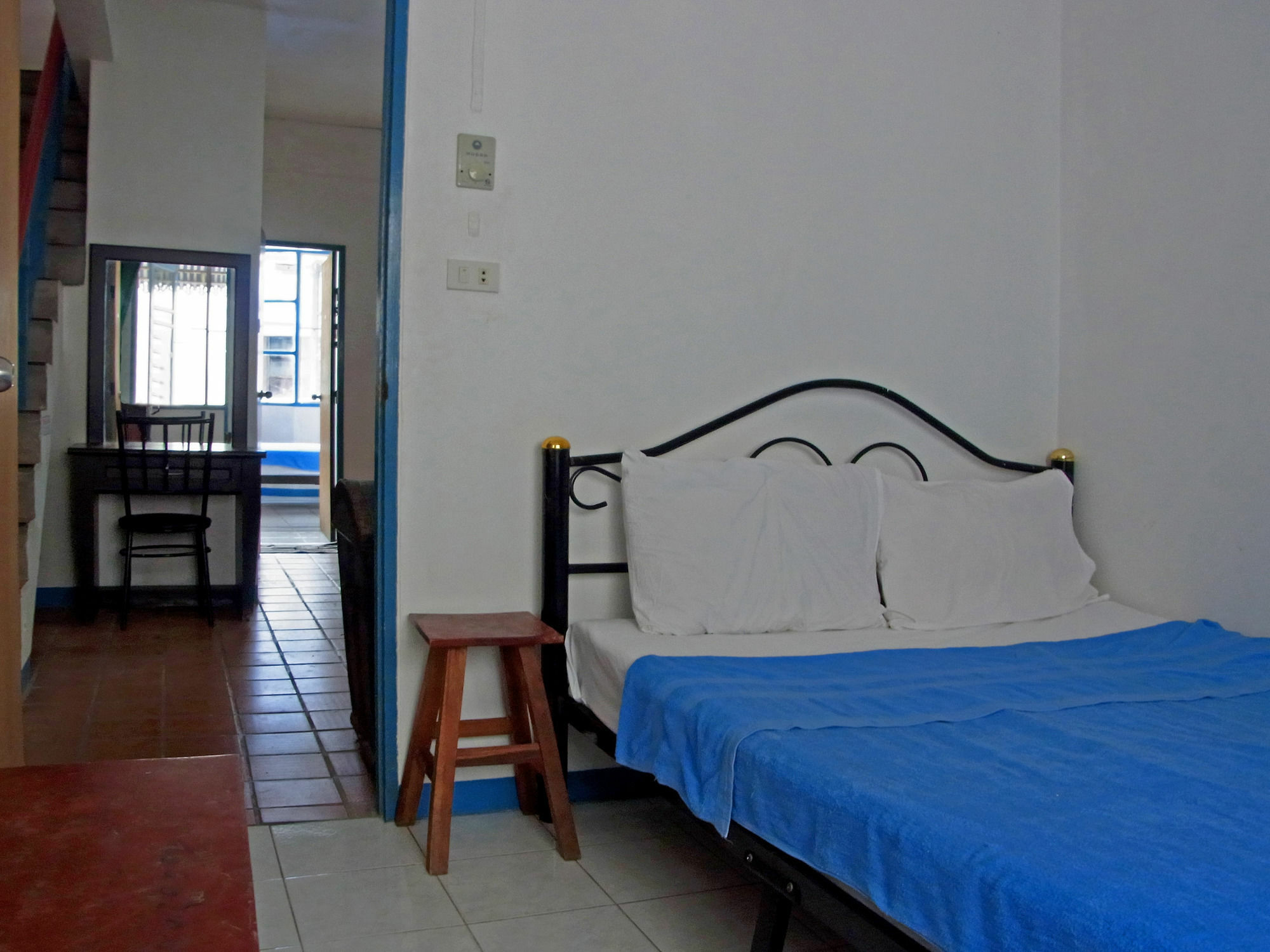 Niku Guesthouse Patong Luaran gambar