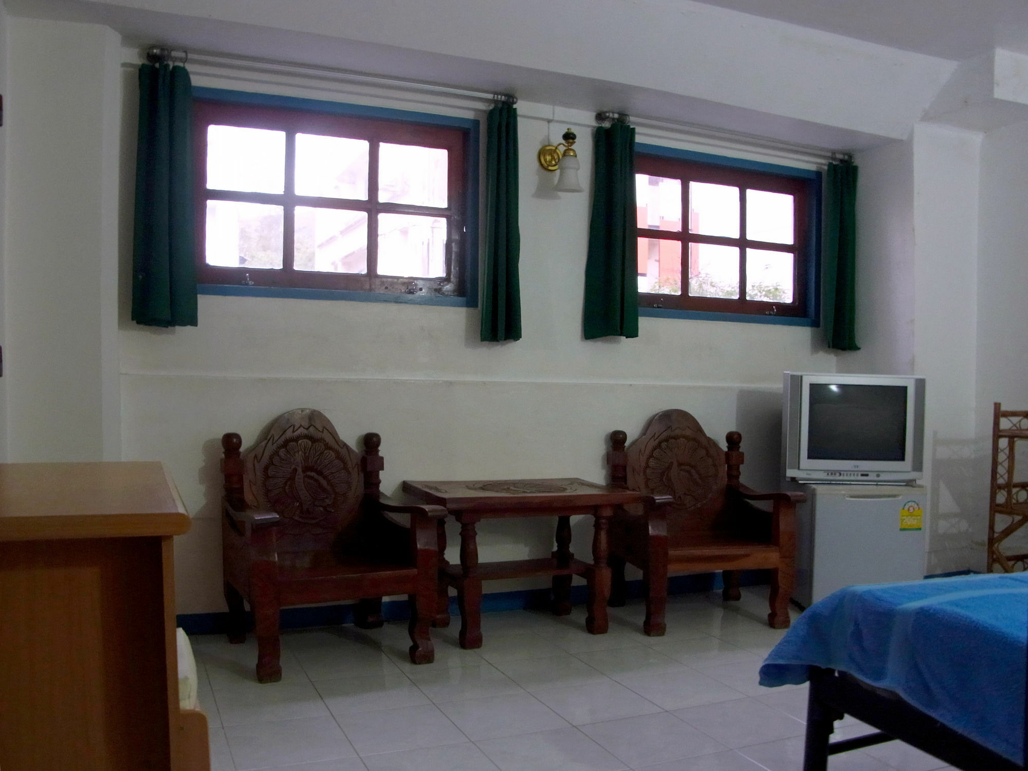 Niku Guesthouse Patong Luaran gambar